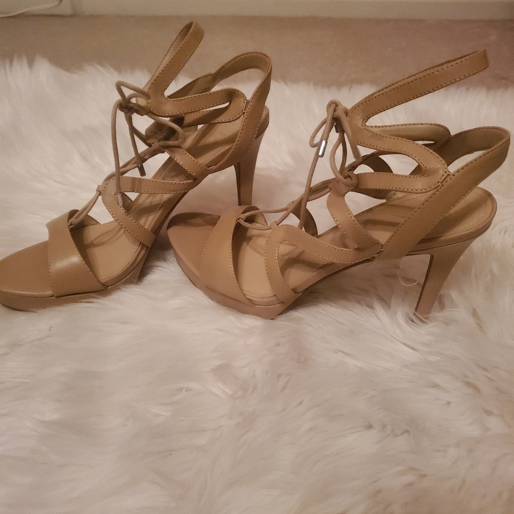 Guess sandals